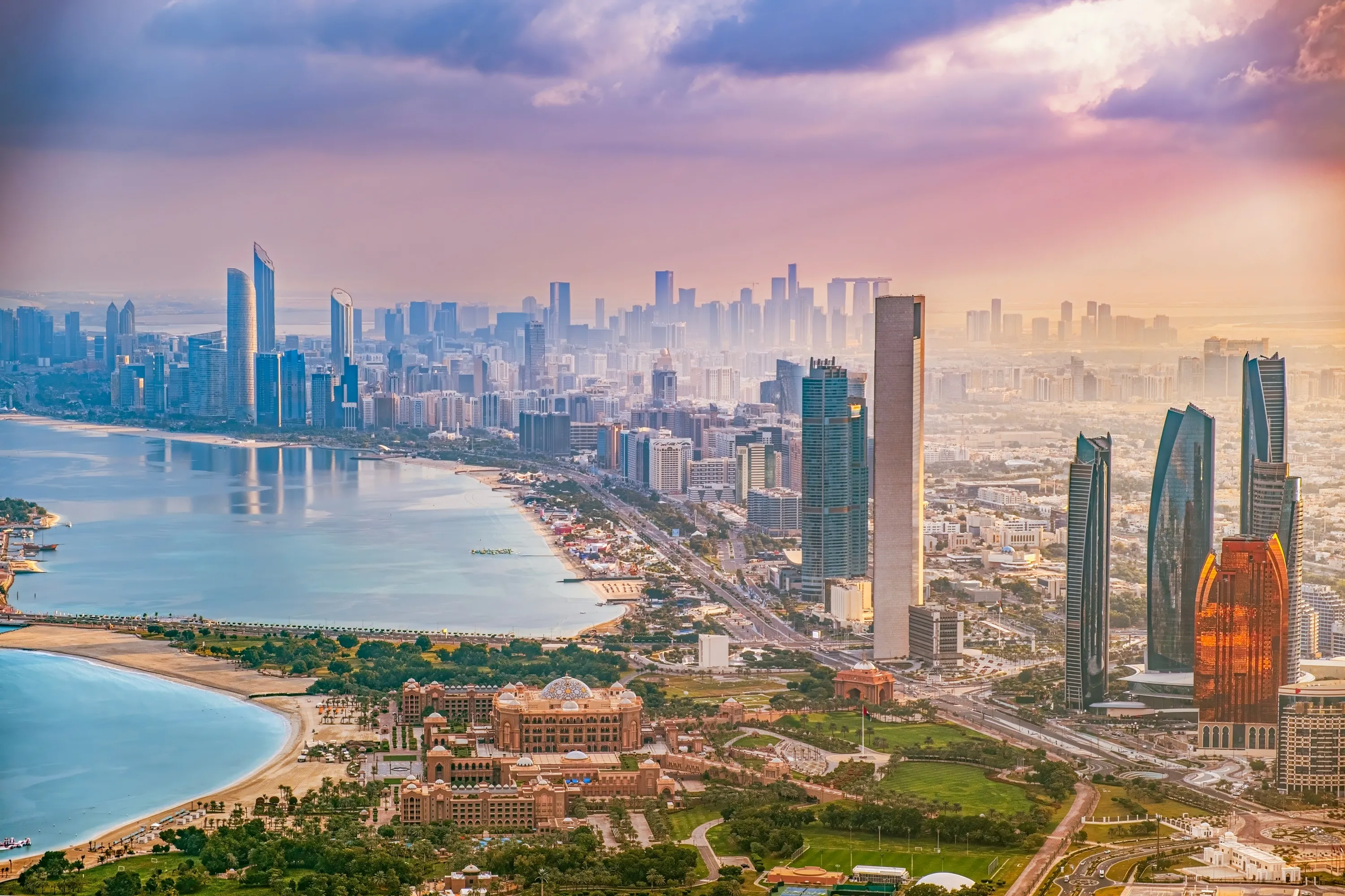 Aerial photo of Abu Dhabi cityscape
