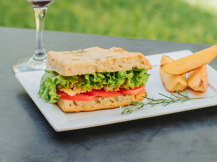 Chicken Bocadillo at Patio Lorenza (Mendoza)