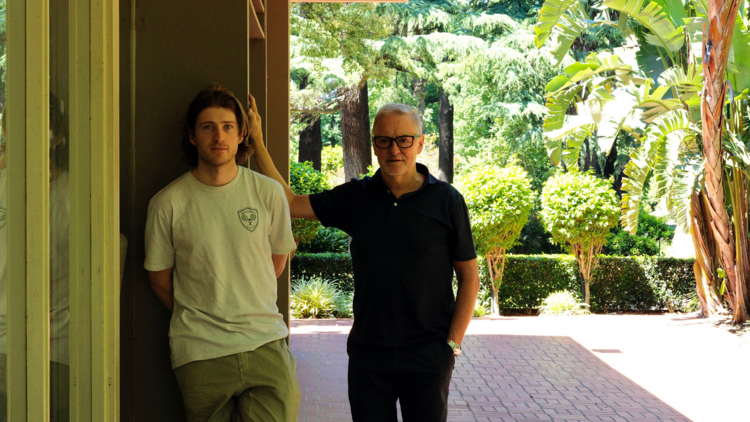 Hugh Allen and John Wardle in Fitzroy Gardens.