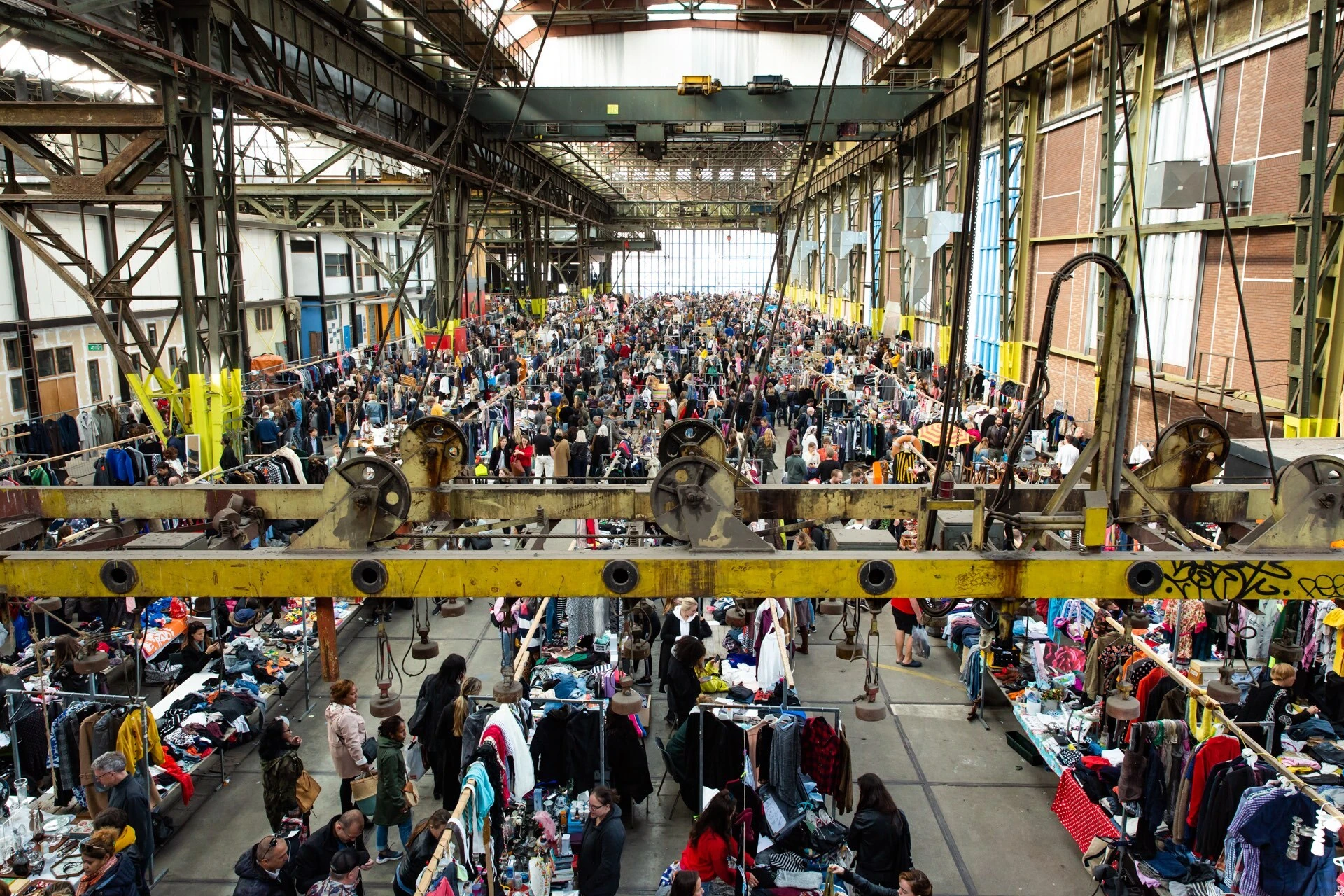 IJ-Hallen Flea Market