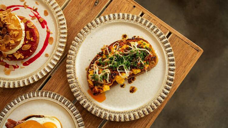 Como Lane Como Lane's chilli eggs.