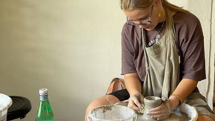 Sip and clay pottery workshop