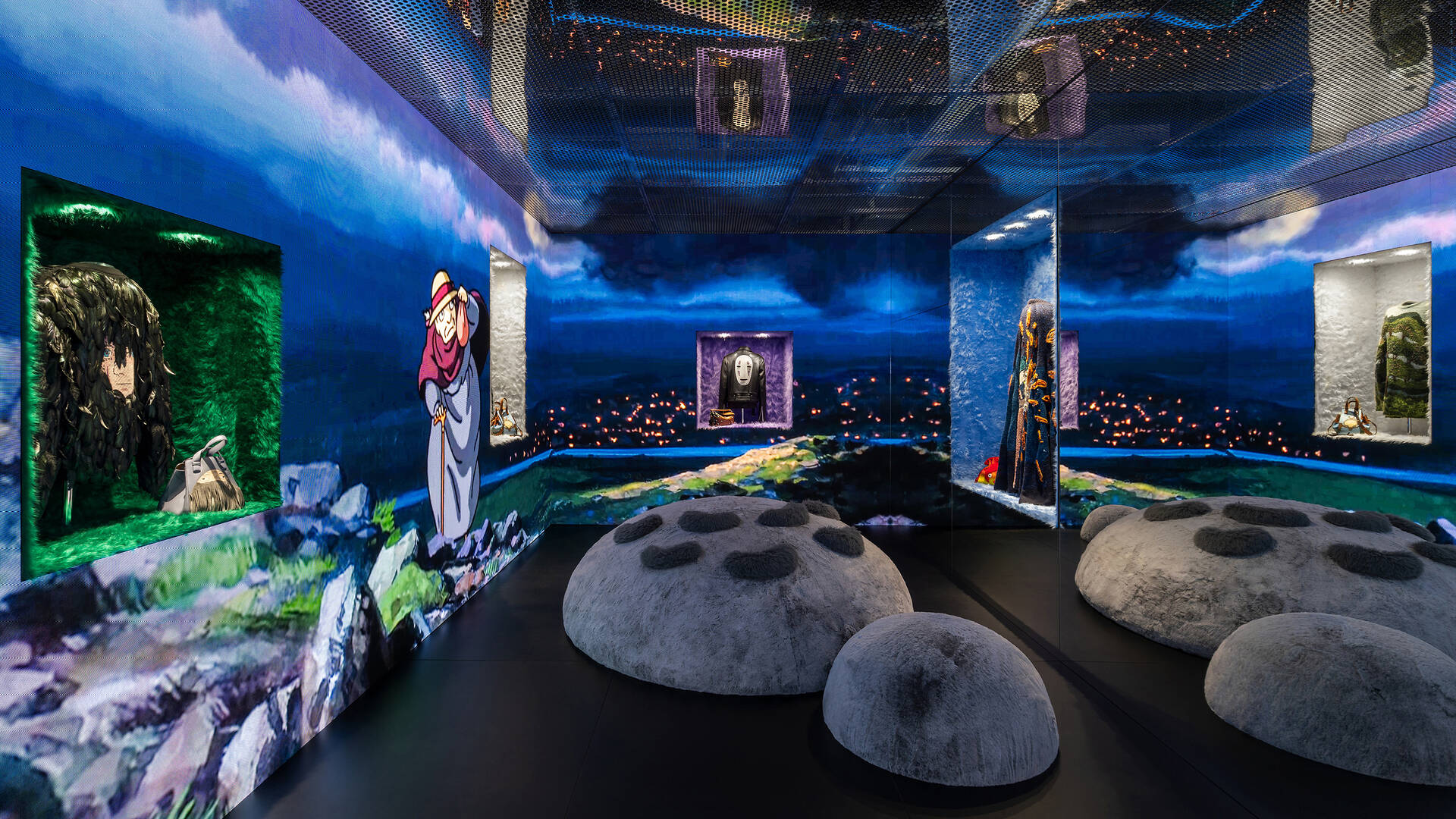 日本初「ロエベ クラフテッド・ワールド展 」が原宿でオープン