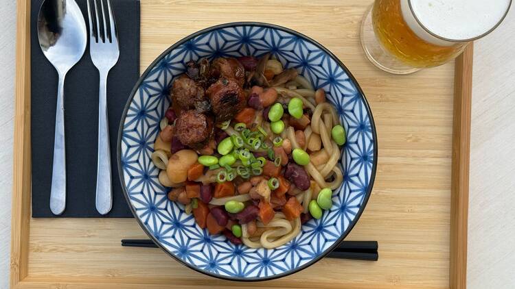 Udon de Kasa Hanaka Vil·la Urània