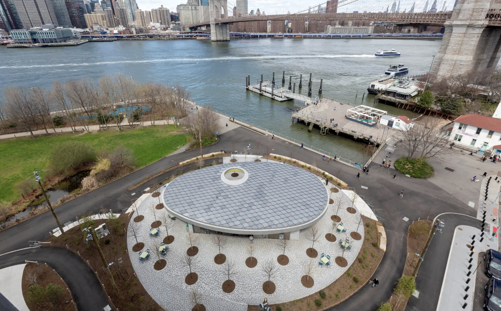 See the new pavilion and plaza that just opened at Brooklyn Bridge Park