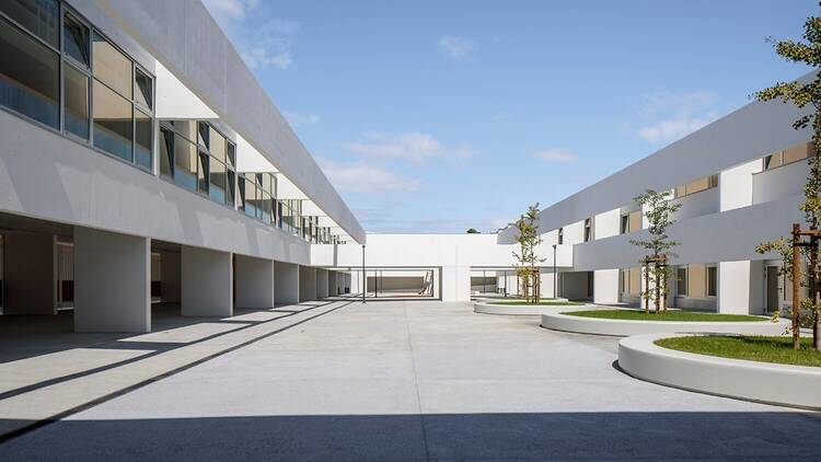 Escola Básica Arquitecto Gonçalo Ribeiro Telles Escola Básica Arquitecto Gonçalo Ribeiro Telles