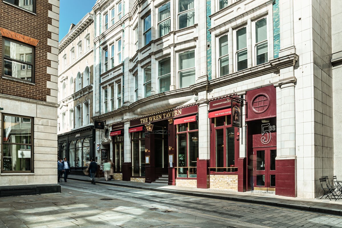 The Wren Tavern, City of London pub