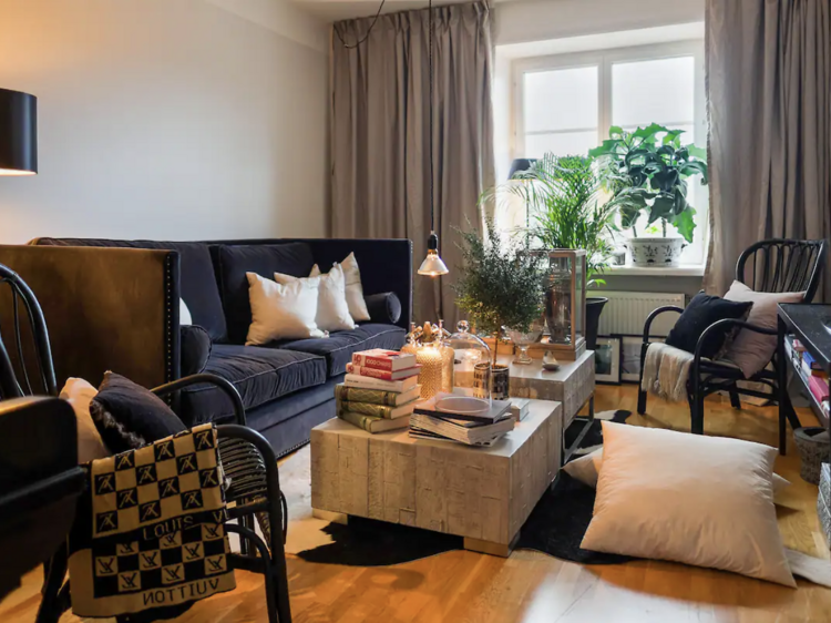 A stylish home for two in Kungsholmen