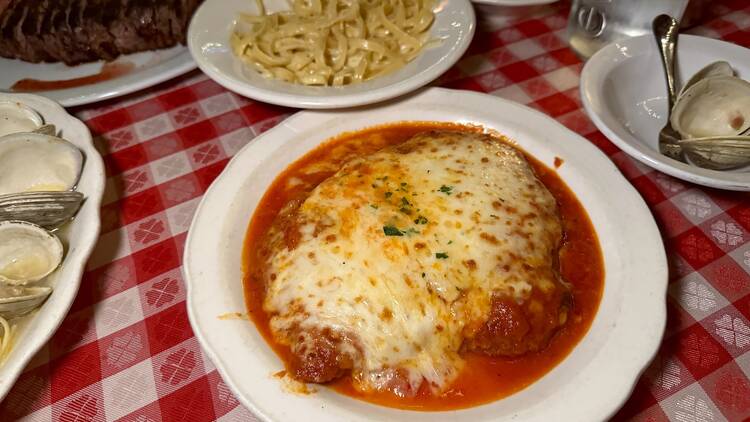 20 famous L.A. restaurants actually worth trying