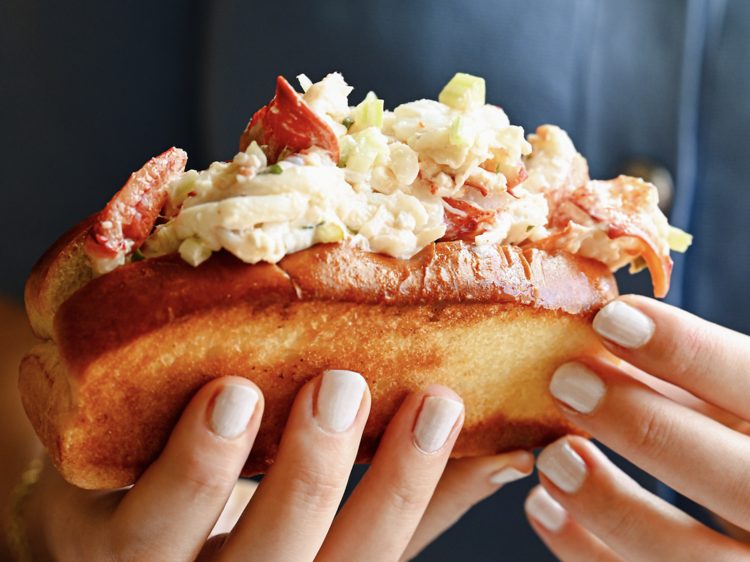 Lobster Roll at Cusser’s Roast Beef & Seafood