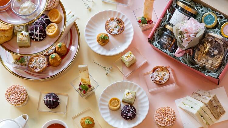 Have heartfelt chats over afternoon tea