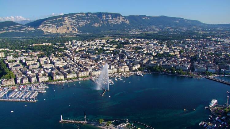Relax on Lake Geneva