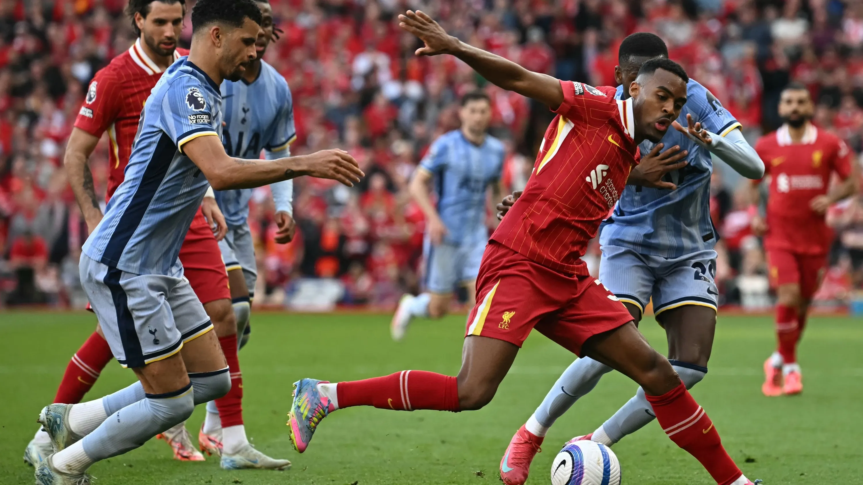 Liverpool vs Tottenham Hotspur