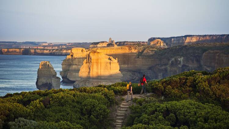 Couple hiking on the Great Ocean Walk