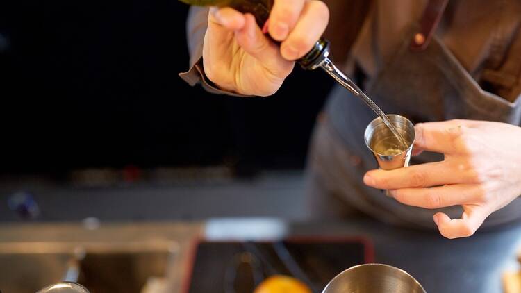 Cocktail making class Cocktail making class
