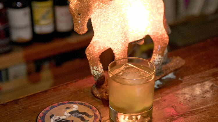 Horsies Market & Saloon