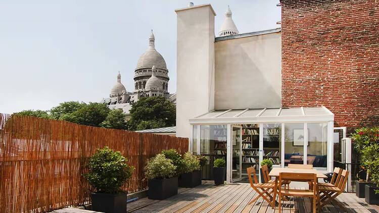The best Airbnbs in Paris, according to people that live there