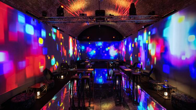 Aures London 