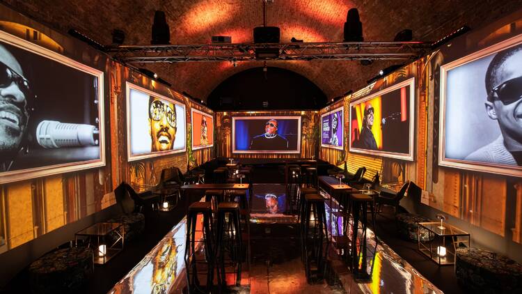 Aures London 