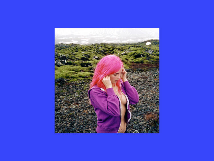 ‘Headphones On’ – Addison Rae