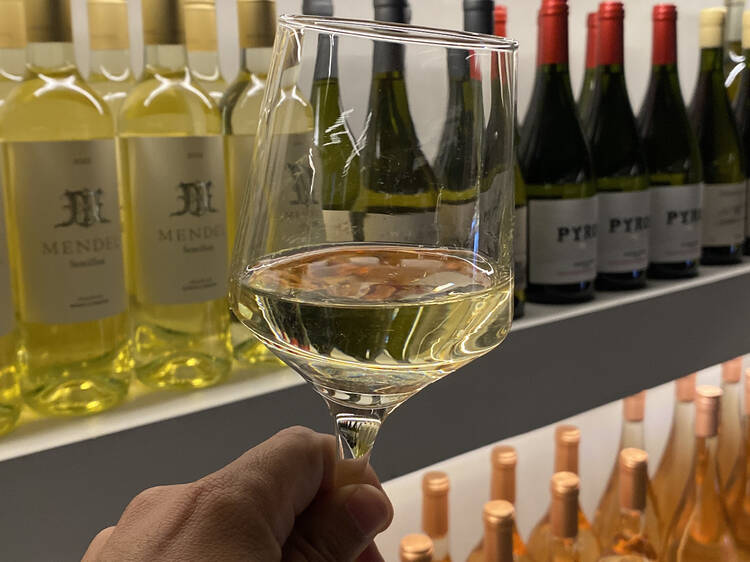 “Wake me up” wine tasting at Casa Seis
