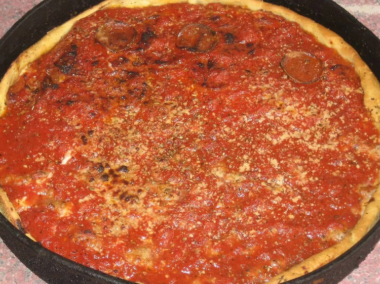 This iconic Chicago deep-dish pizzeria is closing this summer after 50 years in business