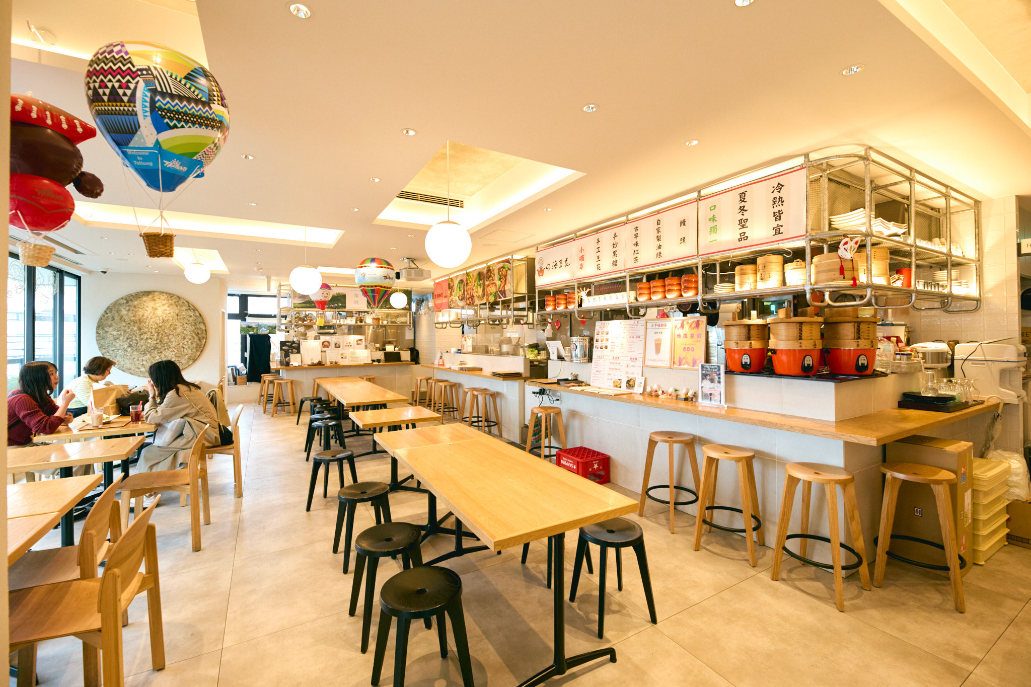 THE LIBRARY フードコート 定価59,400 を特価 THE LIBRARY フードコート 定価59,400 を特価