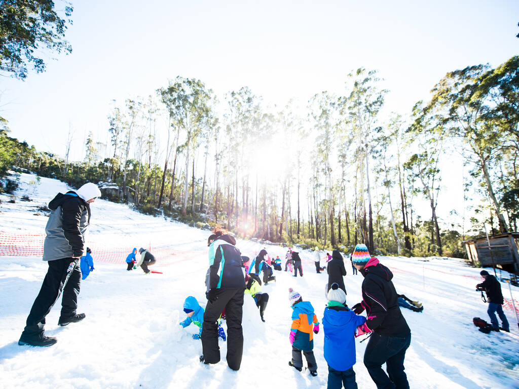 The 9 Best Ski Resorts In Australia To Hit Up The Slopes