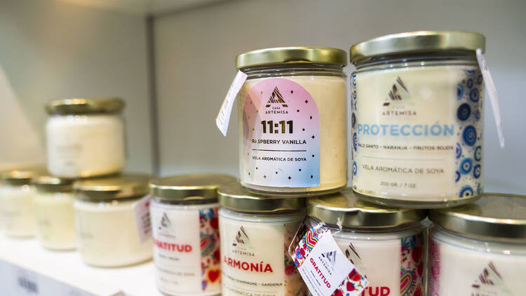 Velas aromáticas e intencionadas en Casa Artemisa Narvarte