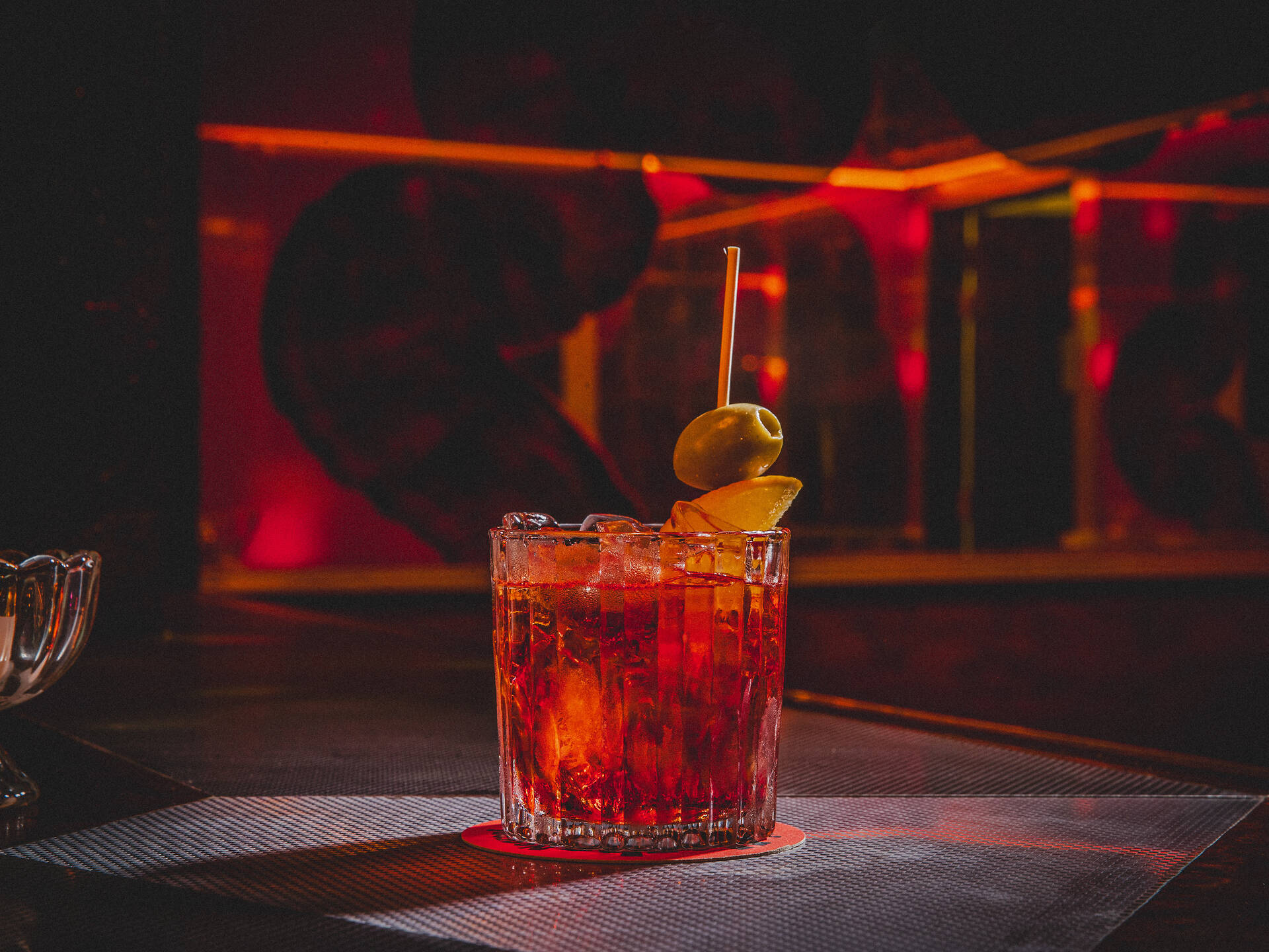 36 Best Cocktail Bars in Sydney Right Now