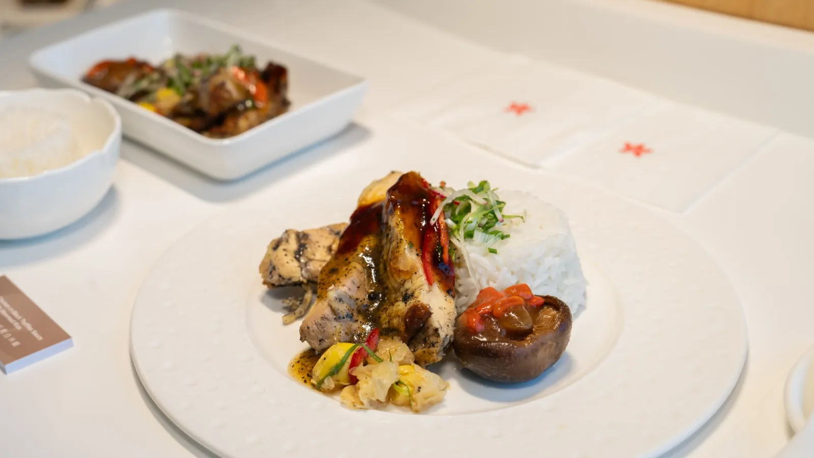 Hong Kong Airlines new menu Ming Court