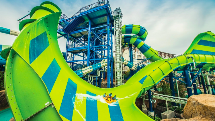 water world, atracció, tobogan