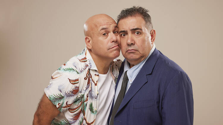 Extraña Pareja