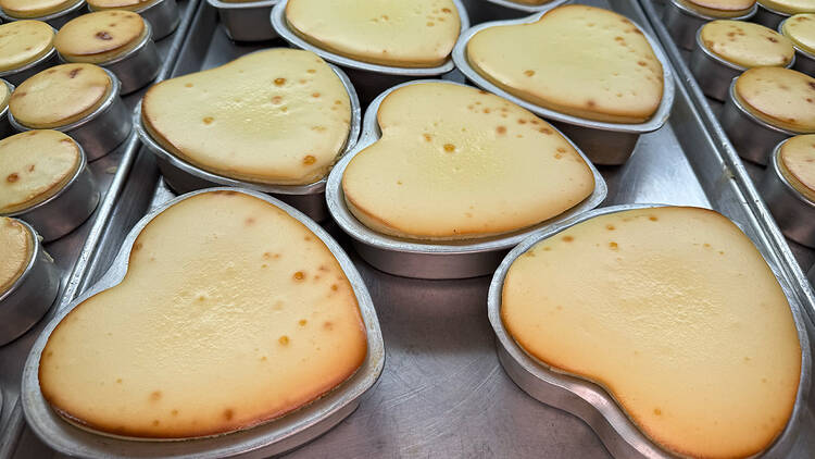 Heart shaped cheesecake (Veniero's Pastry)