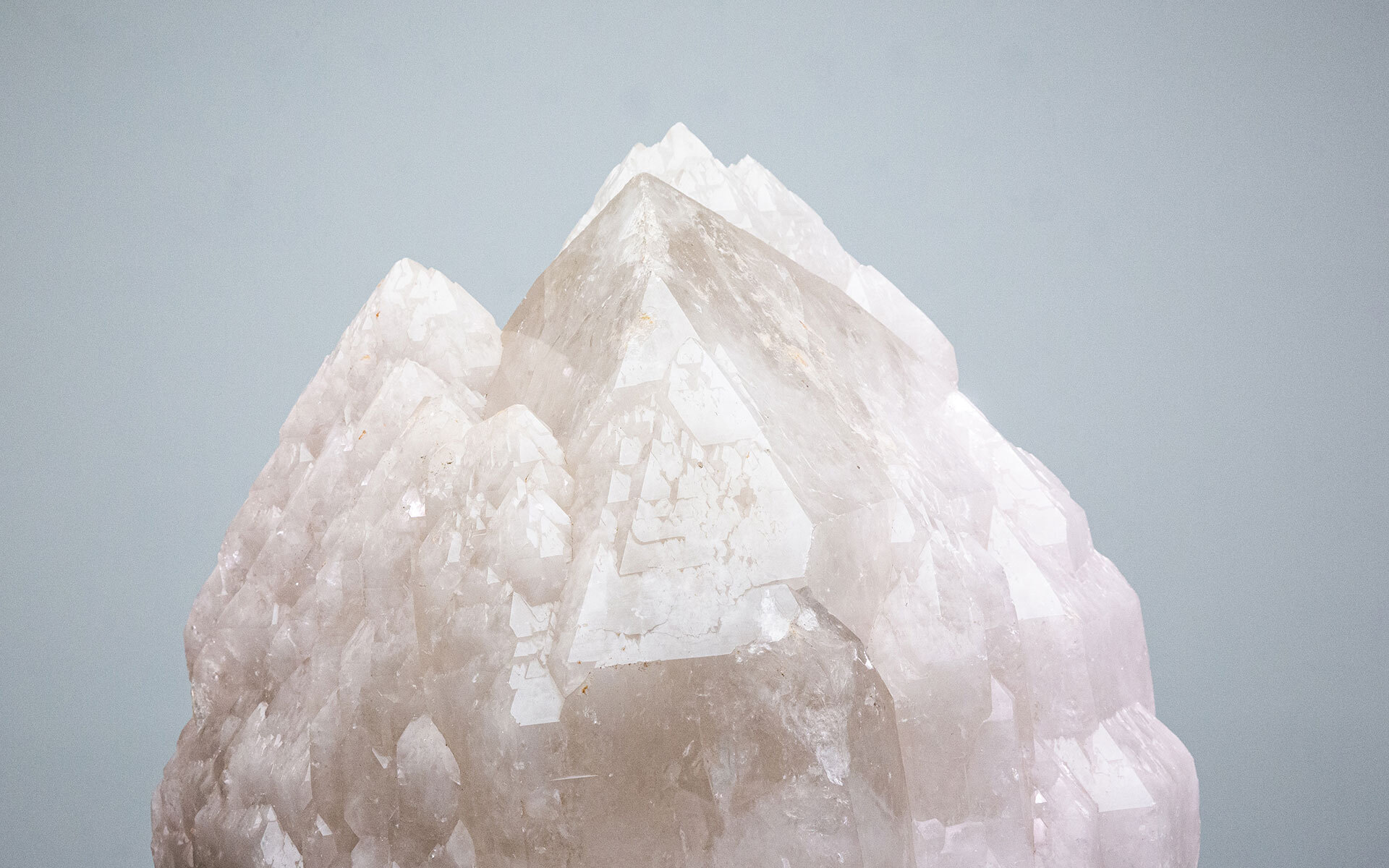 Biktor giant crystal