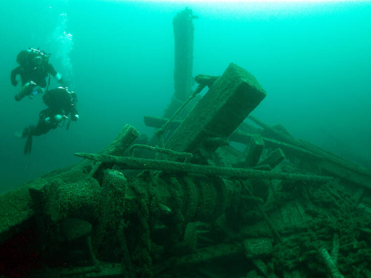 Scuba dive through 19th-century shipwrecks | Shipwreck Coast, WI