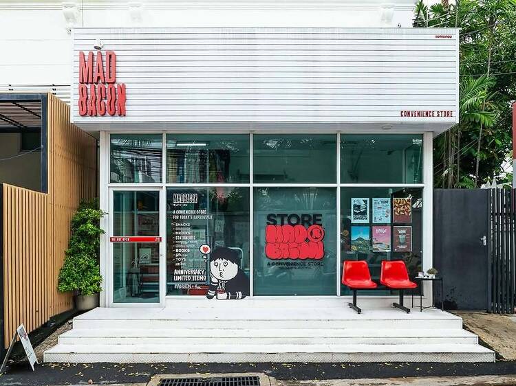 Best places to shop in Ari