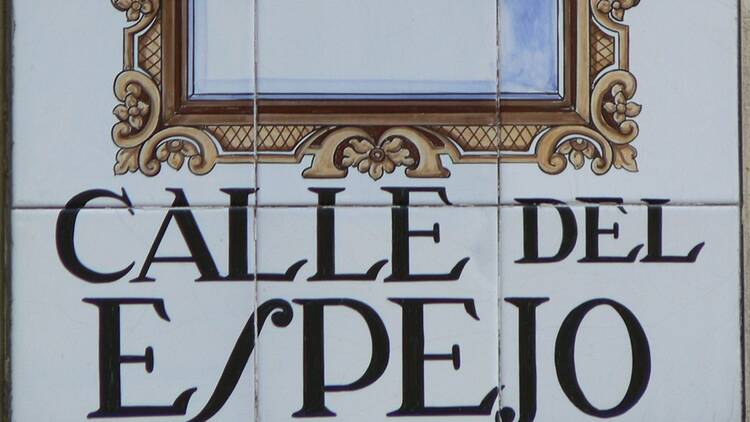 Calle del Espejo