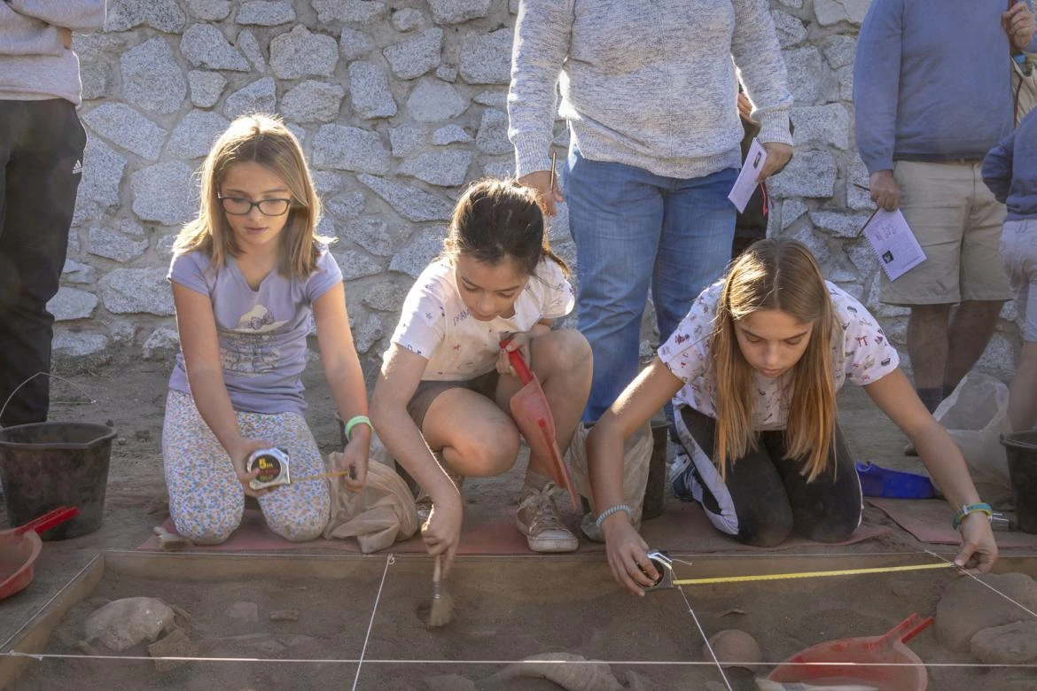 Arque&oacute;logos por un d&iacute;a. Comunidad de Madrid