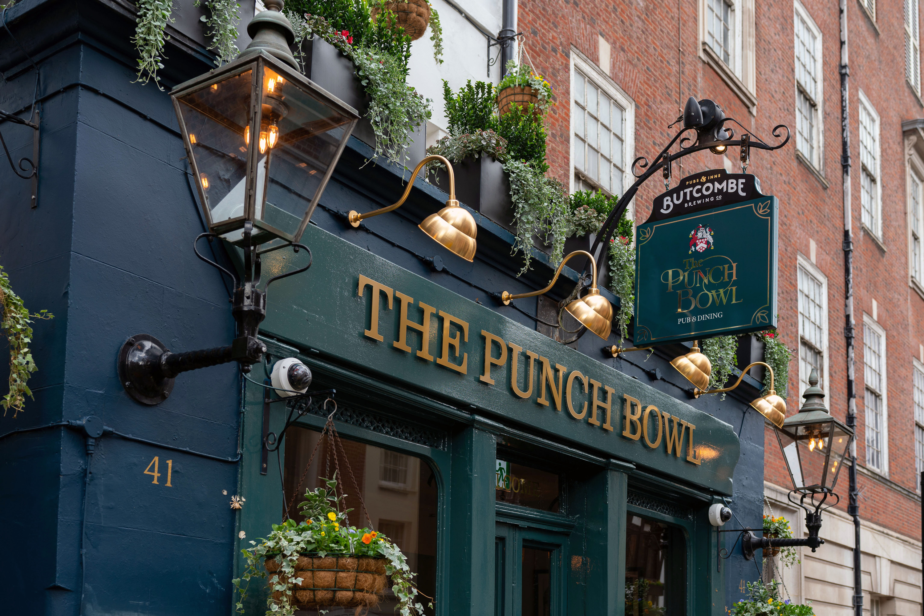 The Punch Bowl, pub in Mayfair, London