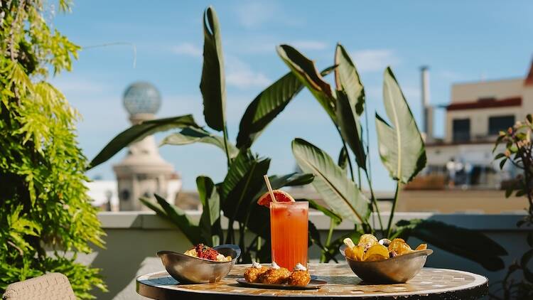 La Terrassa del Pulitzer: copes, gastronomia i molt d'ambient