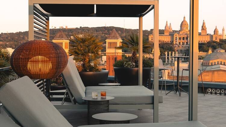 The Clock Terrace: gastronomia top amb Montjuïc a l'infinit