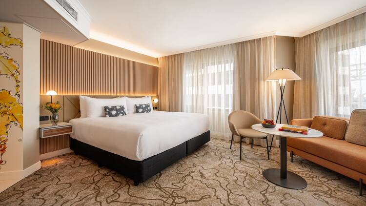 A big hotel room