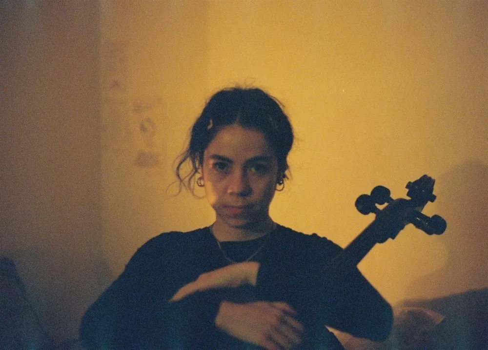 Musician Mabe Fratti