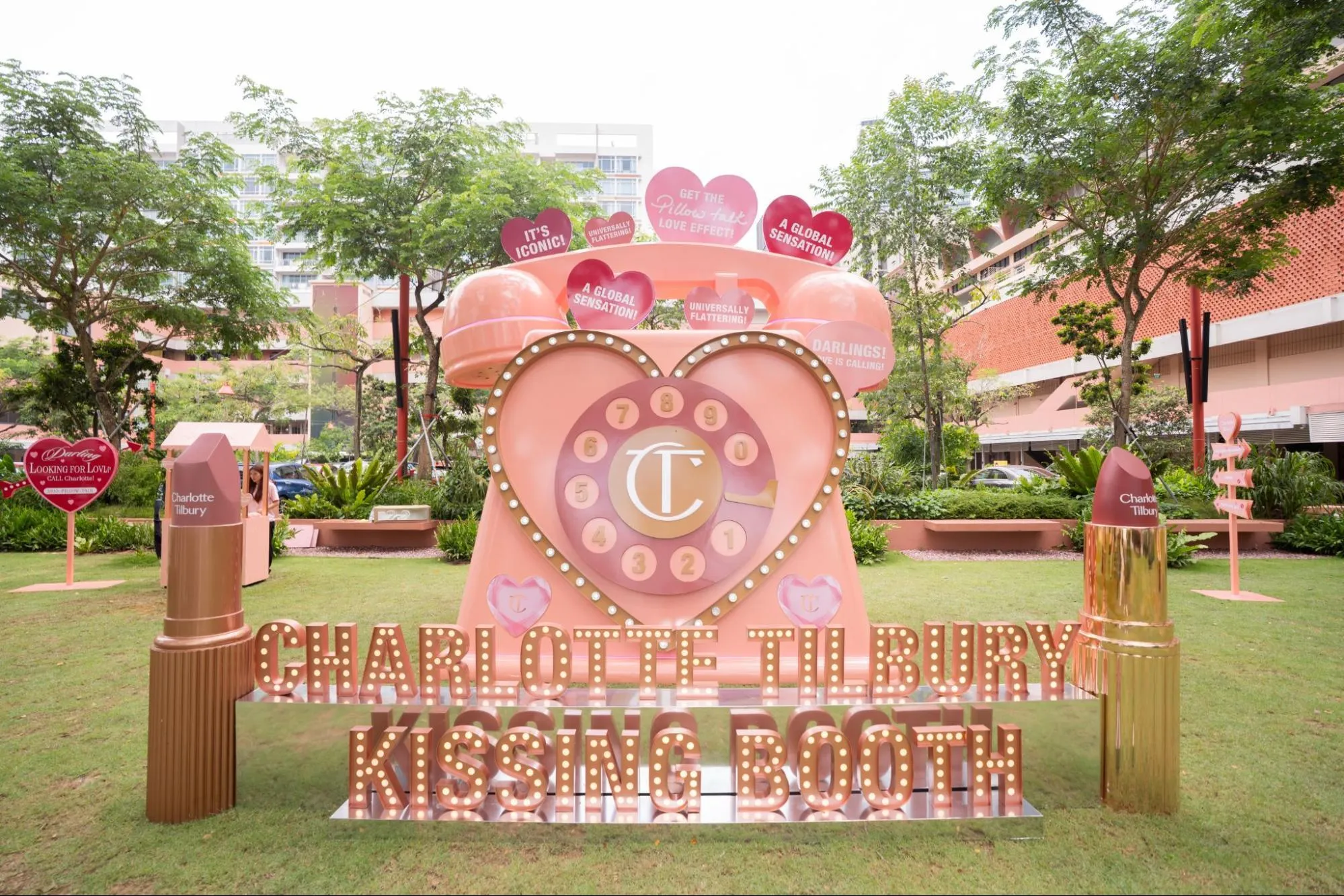 Charlotte Tilbury Pillow Talk pop-up cafe Singapore New Bahru