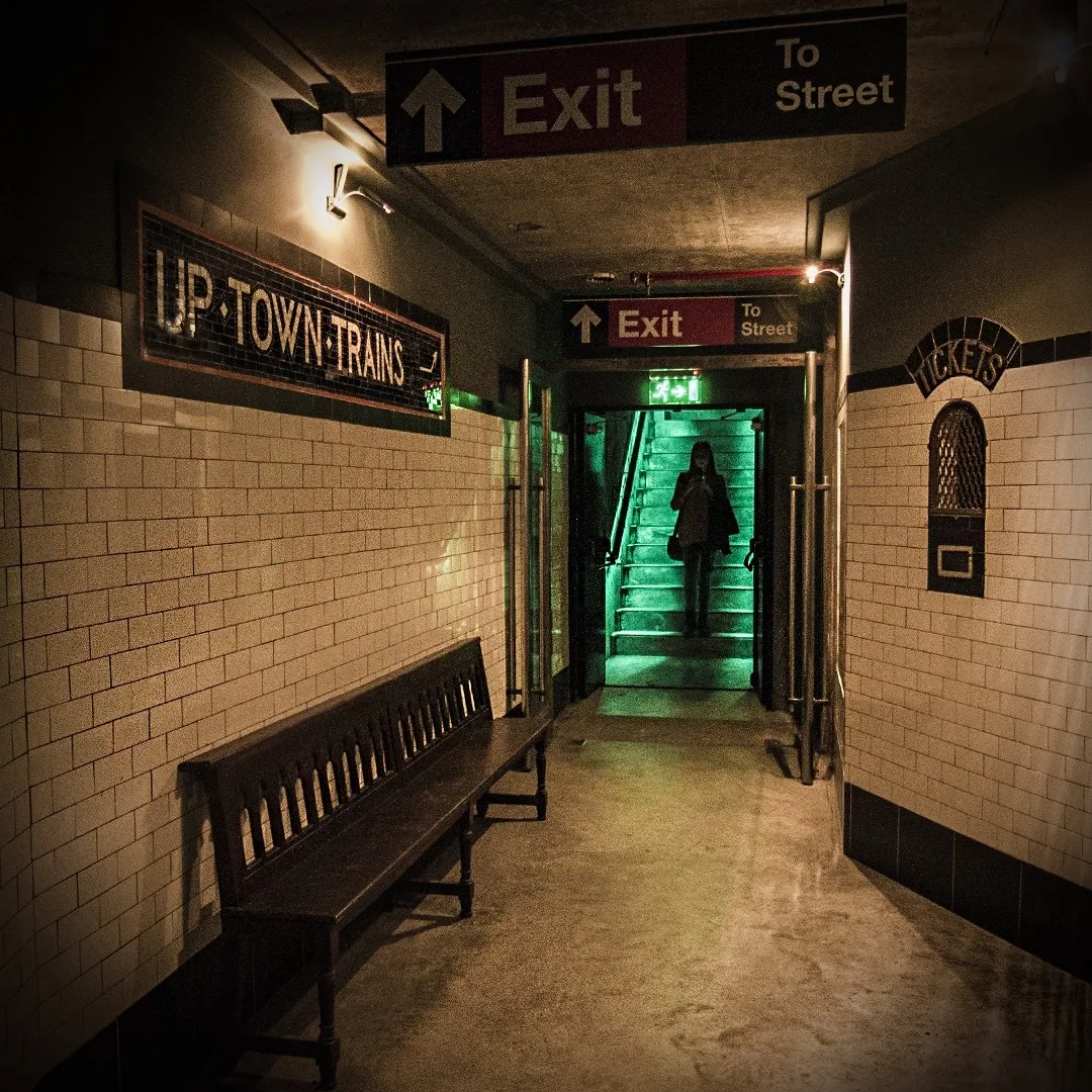uptown-bar