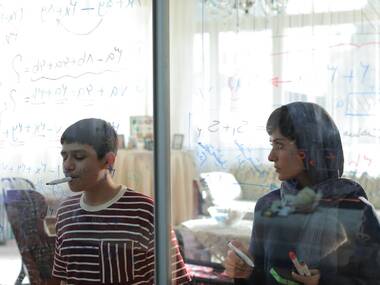 Young Mothers Young Mothers