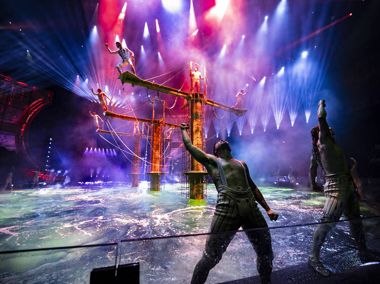 Witness the performance from an impressive stage