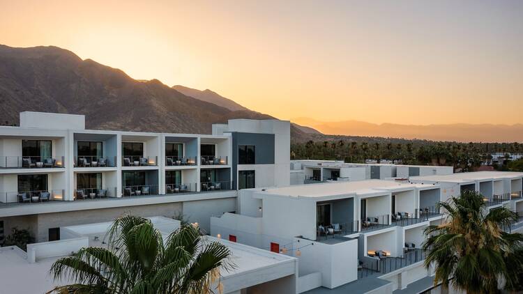 Thompson Palm Springs at Dusk