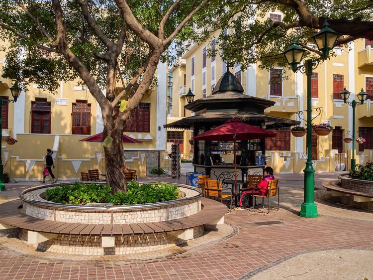 Lilau Square